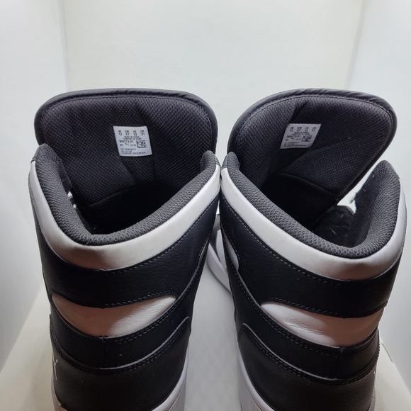 Puma Rebound Layup SL Men's Sneakers Black White Size 13 (369573-01) Basketball - Picture 6 of 7